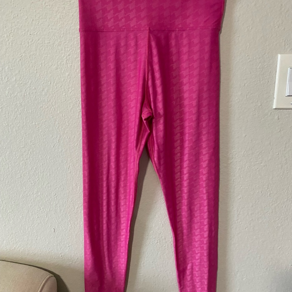 Carbon38 Hot Pink Performance High-Waist Leggings